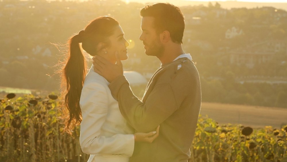 Nữ Hoàng Nước Mắt (Bản Thổ)