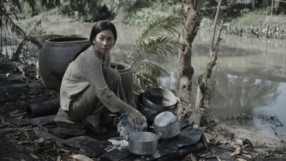 Tro Tàn Rực Rỡ